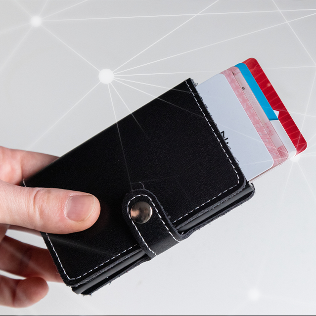 RFID Skimming: is the danger real?